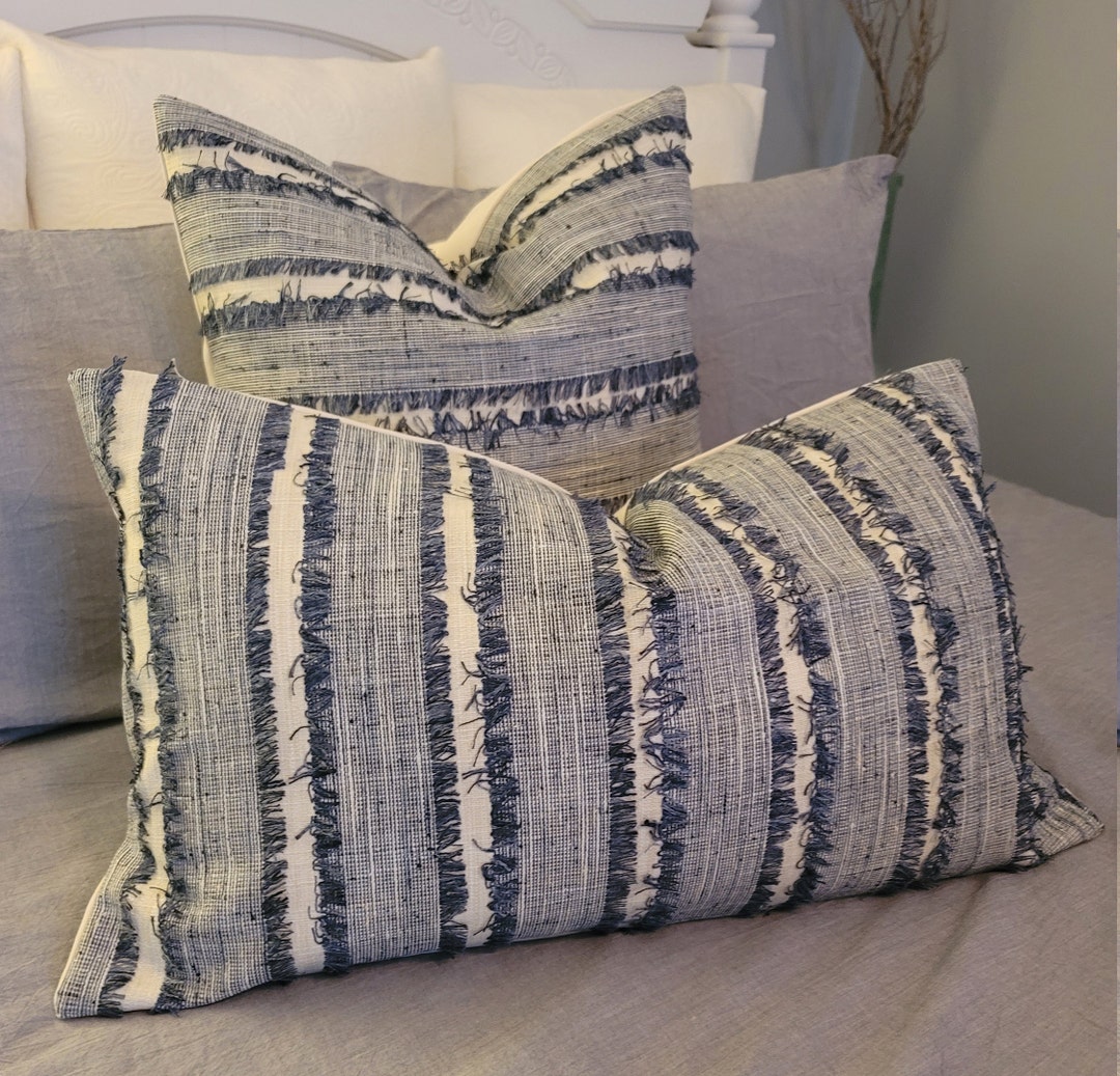 Kaufmann Woven Fringe Lakeland .pillowcovers.blue Fringe Toss Pillows