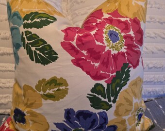 Robert Allen Floral Pillowcase. Pillow Covers. Slipcovers. Spring. Summer Decor