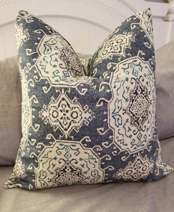 Medallion decorative hot sale pillow