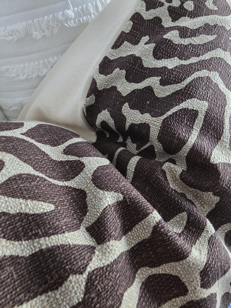 Lacefield Python Reptile Snake Pillowcase. Pillow Covers. Slipcovers image 2