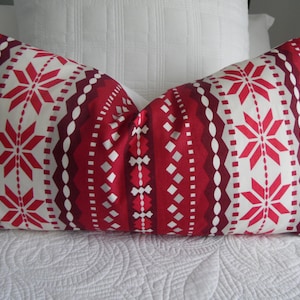 RED SNOWFLAKE Pillow Cover. Red.Grey.White Pillow Cover. Winter Print. Holiday Red snowflake. Snowflakes.