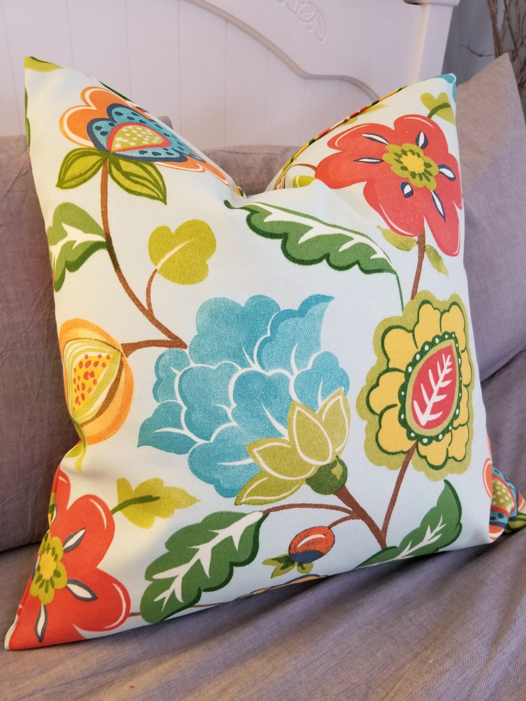 INDOOR/OUTDOOR Floral Pillowcovers.slipcovers.toss Pillows.throw