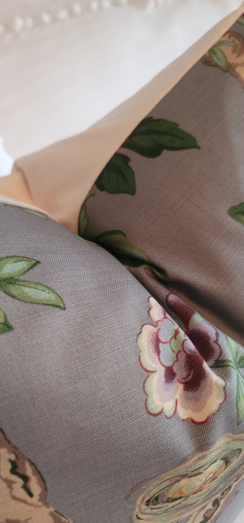 2 Color Opptions.waverly Mudan Teaberry / Blush. Pillowcovers. - Etsy