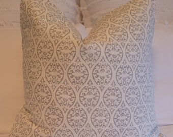 Waverly Ulla Platinum Pillowcovers. Pillowcase. Greys. Slipcovers.
