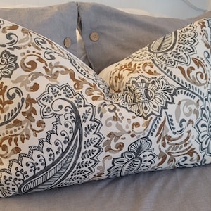 Bold Paisley.Toss Pillows.throw Pillows.BlueGreys/Taupe/Brown.Ivory.EURO.Accent Pillows.Slipcovers.