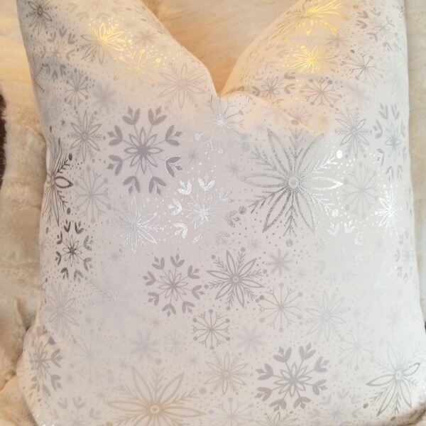 Christmas. Foil Snowflakes.Silver Sparkle.Holiday.Winter Print. Pillow Cover.Slipcovers.Toss Pillows.Throw Pillows.Cushion covers