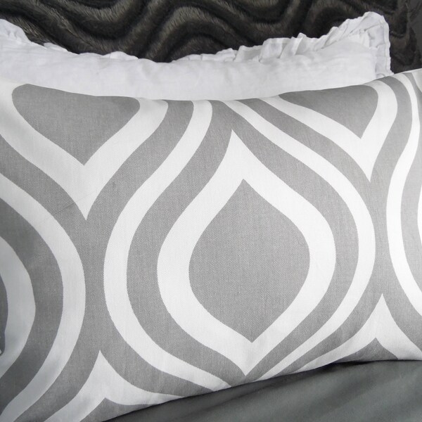 Gray.White.Pillow Cover.Nursery Decor.Home Decor Pillow.Slip Covers.Toss Pillows.Ogee Print.GREY.Office Pillows.Decor.Toss Pillows