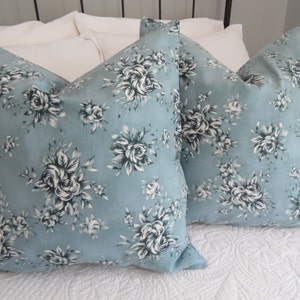 Pillow covers.Linen Pillow Covers.Soft Blue.Dark Green.Bedroom pillow covers.Home Decor.Country Living.Pillow Cover.Slip Cover.Floral.