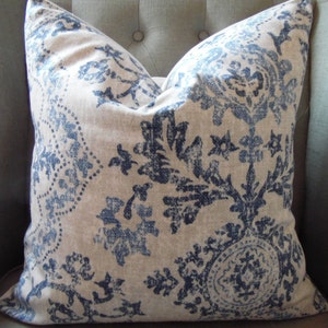 5 CHOICES: Spring.Modern Farmhouse..Buttercup.Blues.Grey.Pillow Covers.Slip Covers.Home Decor Pillow Cover