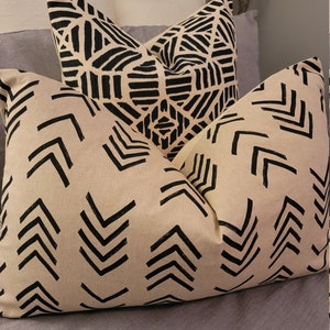 2 Pattern Choices.Black and Natural Pillowcoves.Slipcovers.Toss Pillows.Throw pillows.Lumbar pillows
