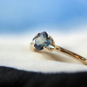 Sapphire Ring 0.89 ct. 10K Soild Gold Setting - Genuine Sapphire Ethically Earth Mined