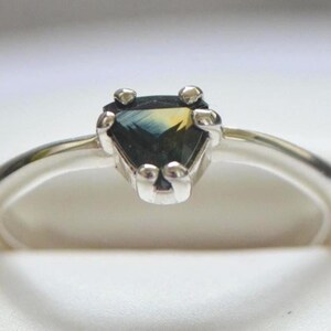 Sapphire Ring - 0.60 ct - Multi-color - Genuine Sapphire Ethically Earth Mined