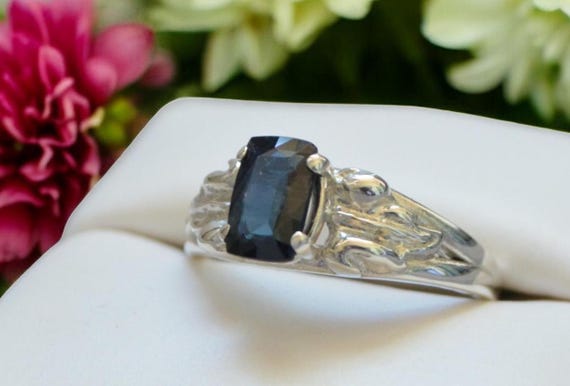 Sapphire Ring - 1.26 Carat- Blue Green Teal in Oval Leaf setting
