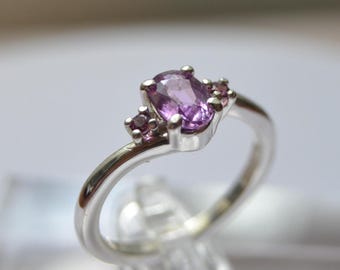 Sapphire Ring  0.70 ct with Accent Stones, Genuine Ethically Earth Mined - VVS-VS Clarity