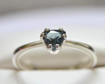 Sapphire Ring - 0.56 ct - Light Blue - Genuine Sapphire Ethically Earth Mined