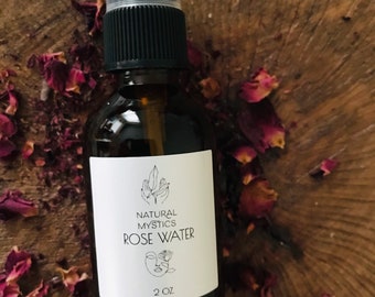 Bruma hidratante de agua de rosas