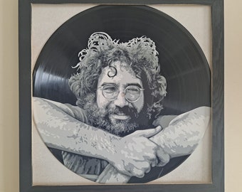 Jerry Garcia gemalt auf Schallplatte - Eingerahmt und fertig zum Aufhängen. Schallplattenkunst