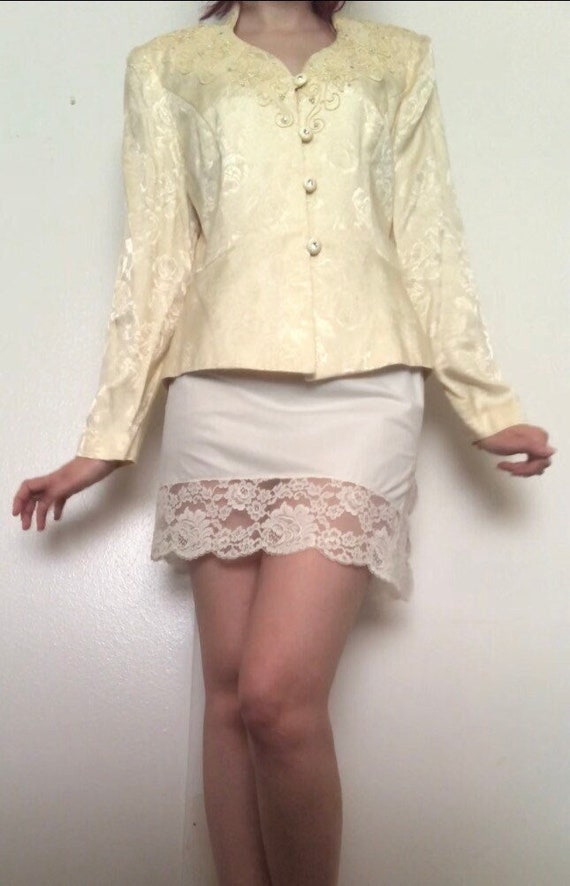 Karen Miller Cream Floral Beaded Blazer