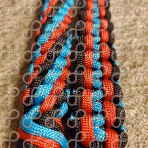 Handmade Paracord Kayak Leash - 2ft, Shallow Water Pull - Aqua Pattern