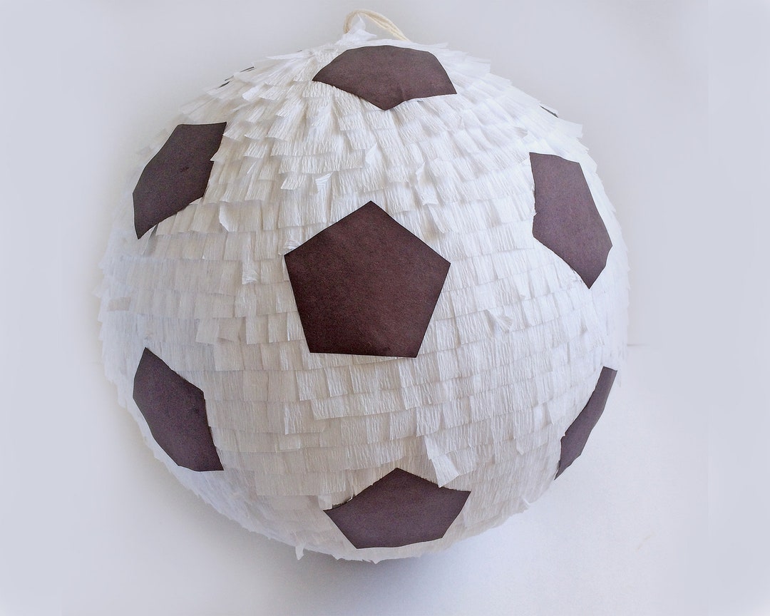 Soccer/Football piñata  Manualidades de fútbol, Cumpleaños
