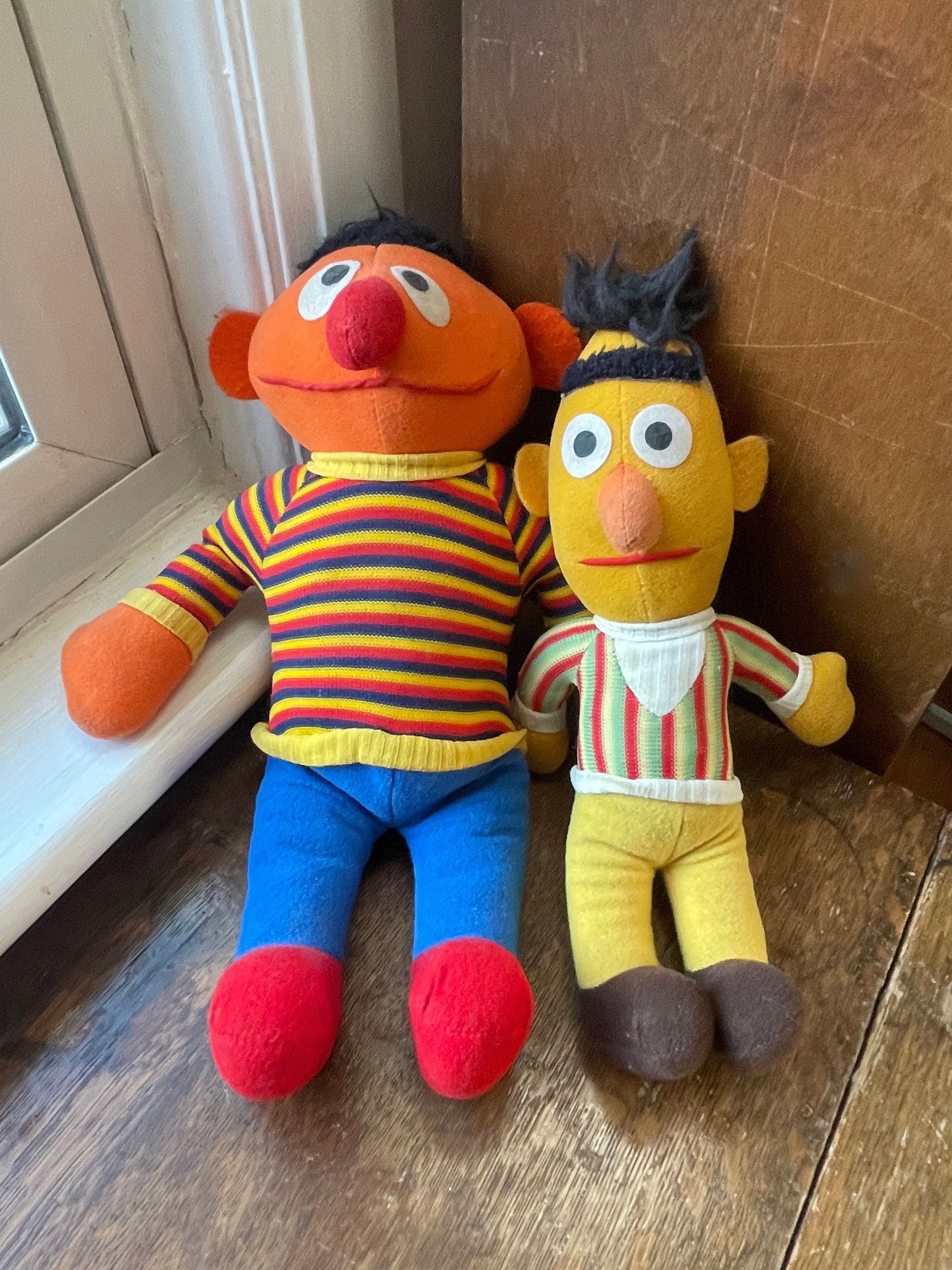 Bert Ernie Burt Peluche Sesame Street Muppets sac de haricots