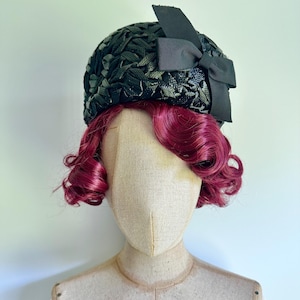 Vintage black woven 1950s 1960s pillbox hat with bow, formal dress, cocktail party or casual