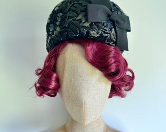 Vintage black woven 1950s 1960s pillbox hat with bow, formal dress, cocktail party or casual