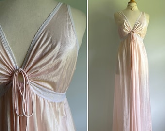 Vintage 1970s does 1930s peach satin nylon long nightgown, night gown, deep V neck with keyhole cutout, lace trim, stretch, medium