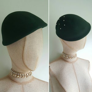 Vintage 1940s 1950s dark green wool felt beret hat, diamente sparkles on back, formal, dress or casual, 22