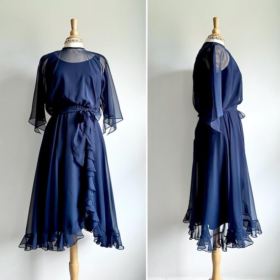 chiffon capelet dress vintage XS 60s Americana Chiffon Capelet Maxi Dress Flying Apple Vintage