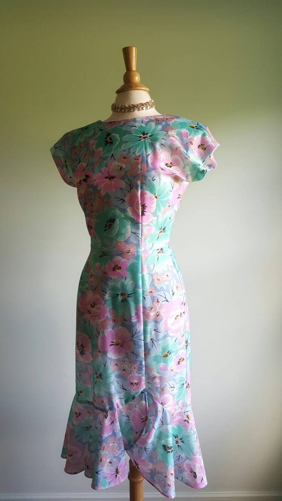 Vintage 1980s does 1940s floral dress, 80s 40s bi… - image 8