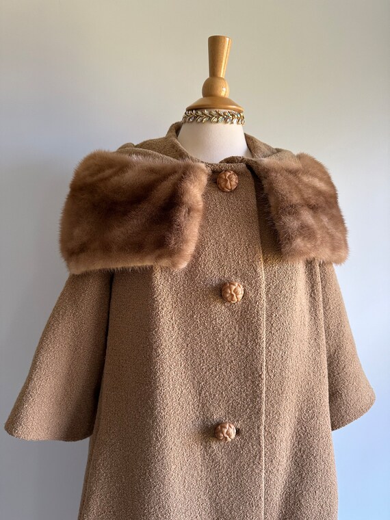 Vintage 1950s 1960s tan khaki golden brown boucle… - image 3