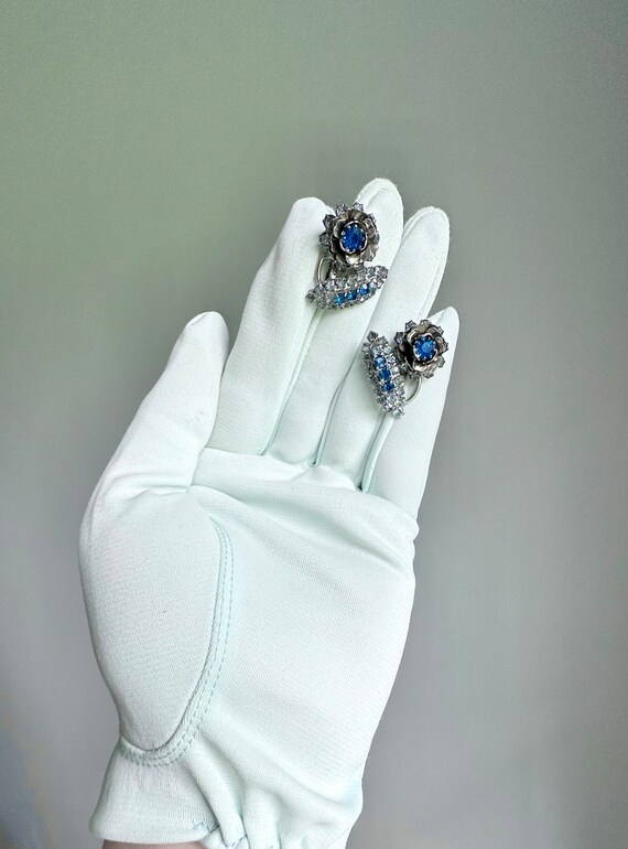 Vintage 1950s 1960s sapphire blue climber floral … - image 10