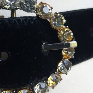 Vintage 1960s does 1920s 1930s jewel buckle black velvet belt, formal, cocktail, special occasion, dress, diamond look image 4