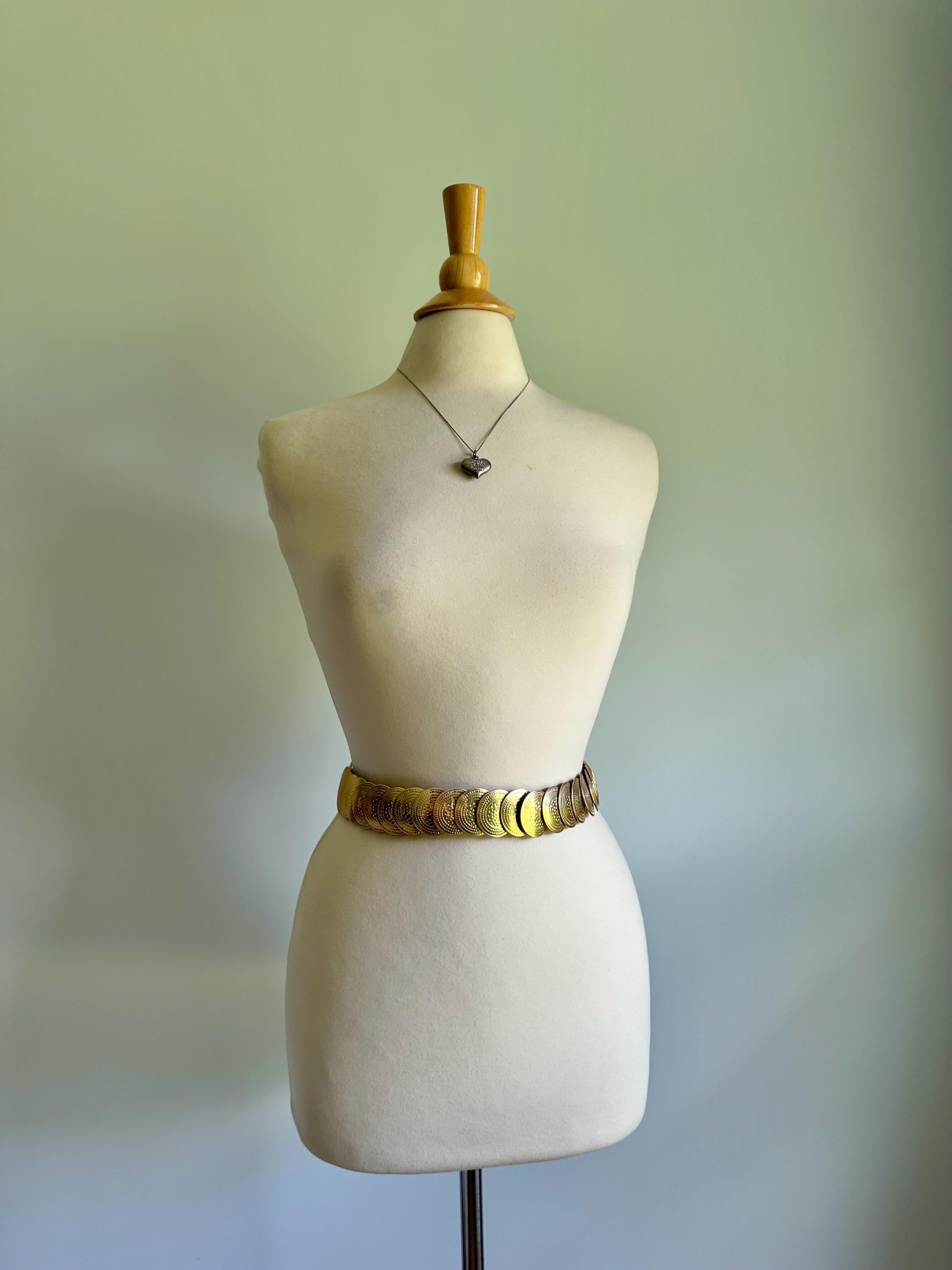 Vintage Gold Chain Belt with Jeweled Medallion Clasp Vintage Shiny Bright Gold Medallion Chain Belt, Elastic  main image 4