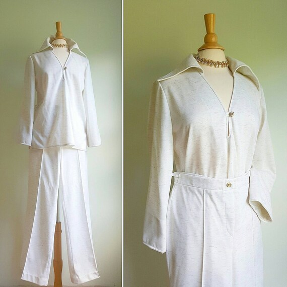 Vintage 1970s ivory heathered white linen look lei