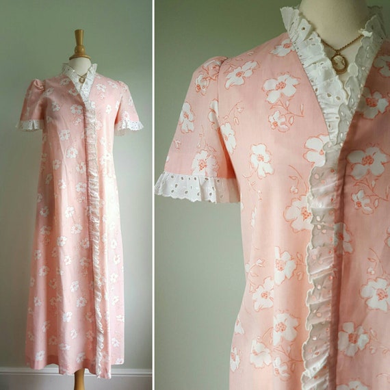 Vintage 1960s 1970s does 1930s long robe, house co