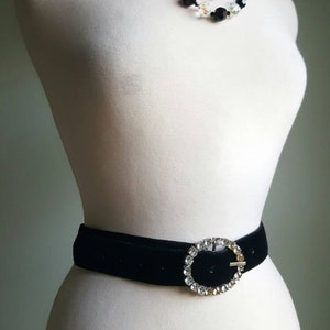 Vintage 1960s does 1920s 1930s jewel buckle black velvet belt, formal, cocktail, special occasion, dress, diamond look image 6