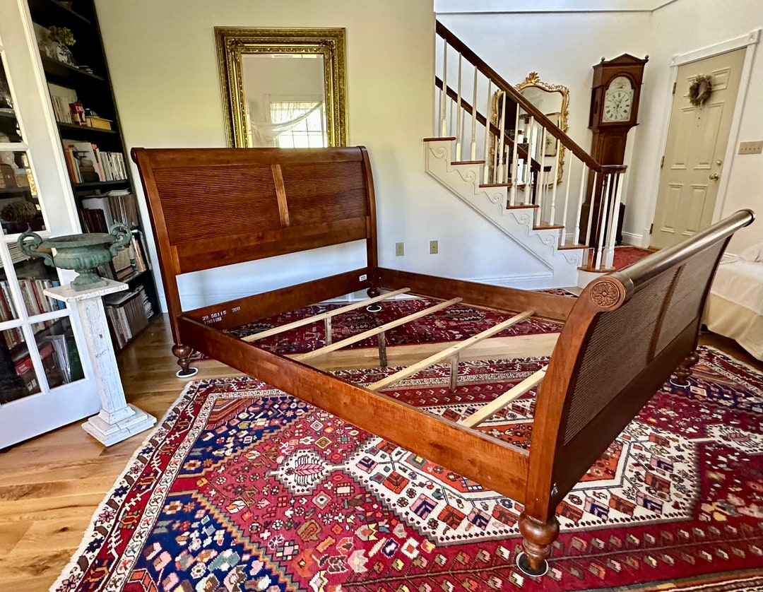 Ethan allen country french sleigh bed discount