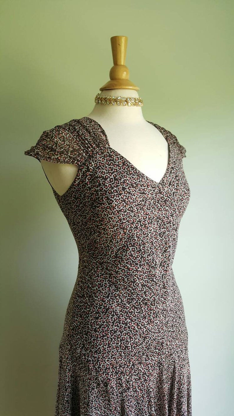 Vintage 1990s does 1930s pure silk floral dress, chocolate brown, pink ditzy floral, gathered shoulders cap sleeves, bias flutter hem, 8 med image 5