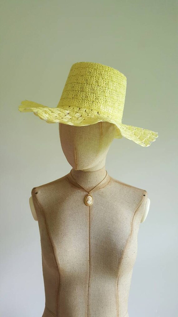 Vintage 1960s yellow floppy brim hat, sun summer … - image 3