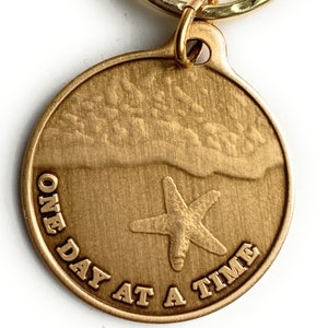 Starfish On Beach One Day At A Time Keychain With Serenity Prayer