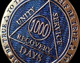 1000 días AA Medallion Reflex Blue Gold chapado en Sobriety Chip
