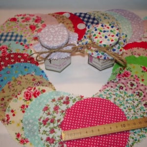 50 X jam covers/wedding favour fabric lid tops to fit jar lids 46-53mm FREE rubber bands &  TWINE