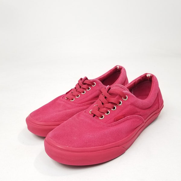 Vans Off The Wall Low Triple Red Skateboarding Shoes Men's Size 9 or Women's Size: 10.5