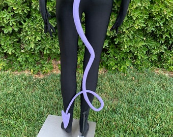 Mollymauk Jester Tail. Long, moldable tail with a spade tip.