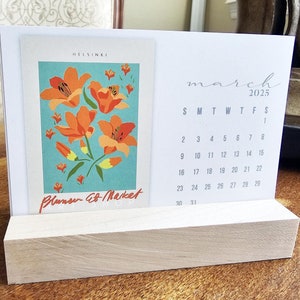 2025 Desk Calendar + Stand | Bold Floral Garden Art Mini Desk Calendar 2025 | Teacher Gift | Stocking Stuffer | Co-Worker Gift