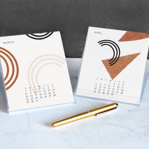 READY TO SHIP // Abstract Art Desk Calendar 2023 Modern Desk - Etsy