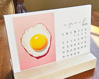 Calendário de mesa mini Eclectic Art 2027 | Suporte de madeira de bordo