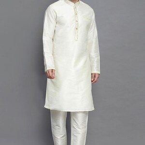 Oraaangey Cotton-Silk Chikankari Jacket